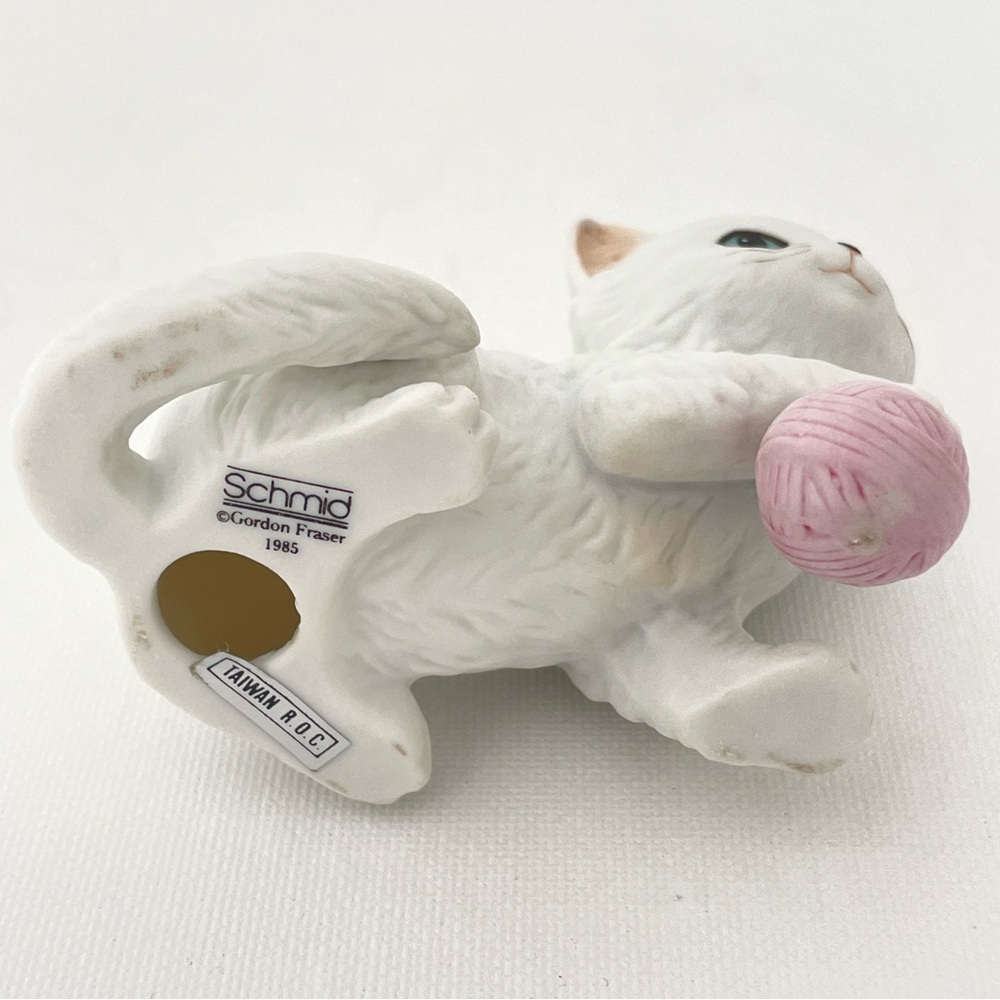 Vintage Cat Bride Wall Plaque + Schmid White Kitten Figurine Cottagecore Set - Picture 9 of 16